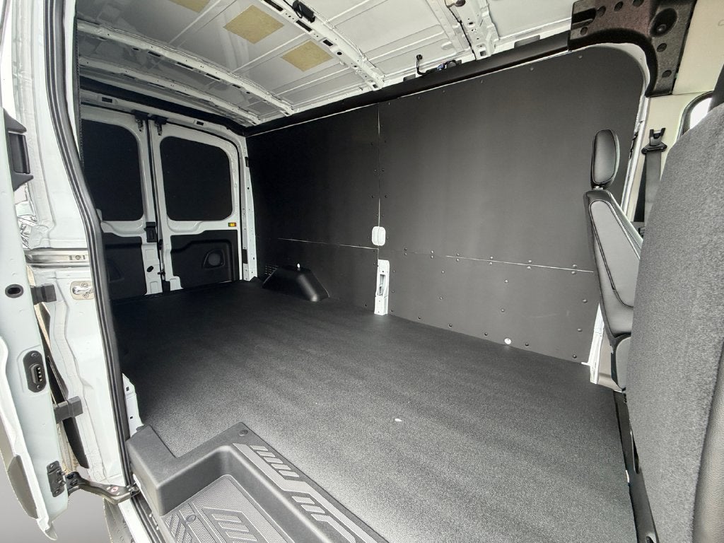 2027 Ford Transit-250 Base