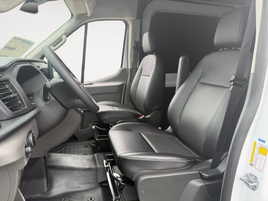 2027 Ford Transit-250 Base