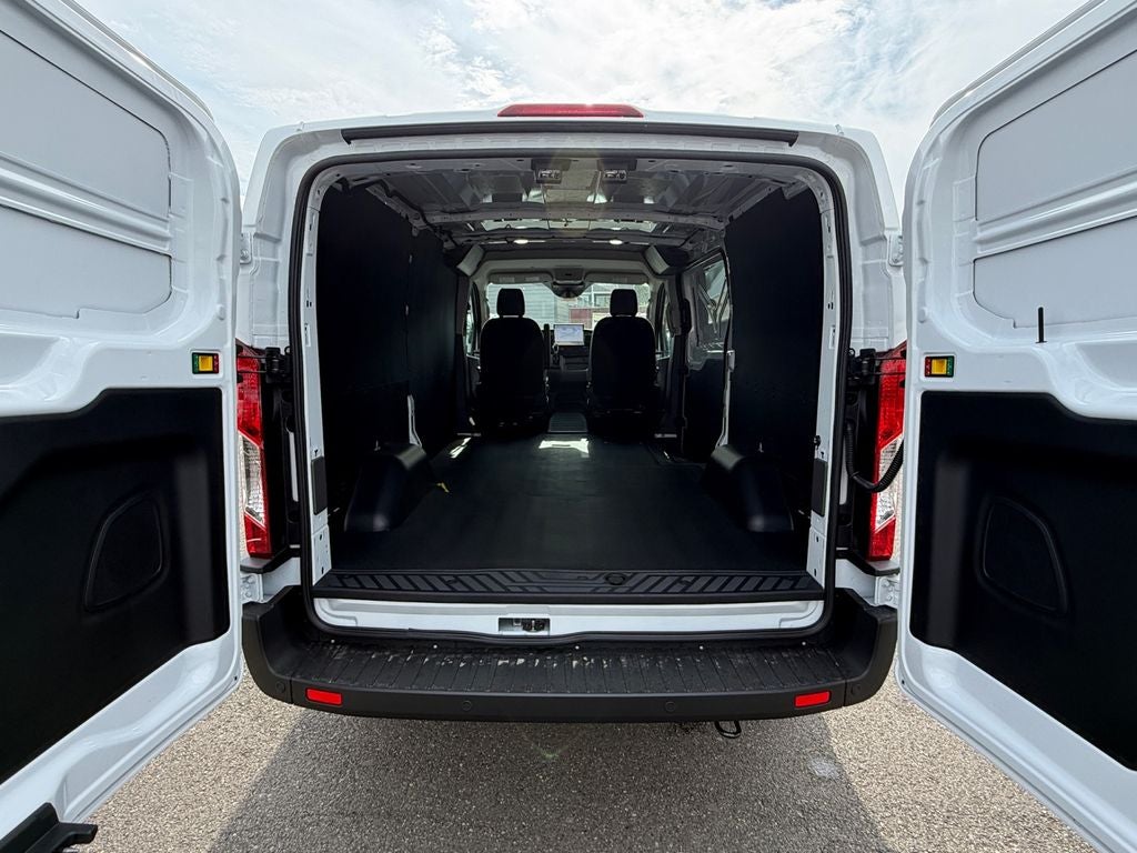 2027 Ford Transit-250 Base