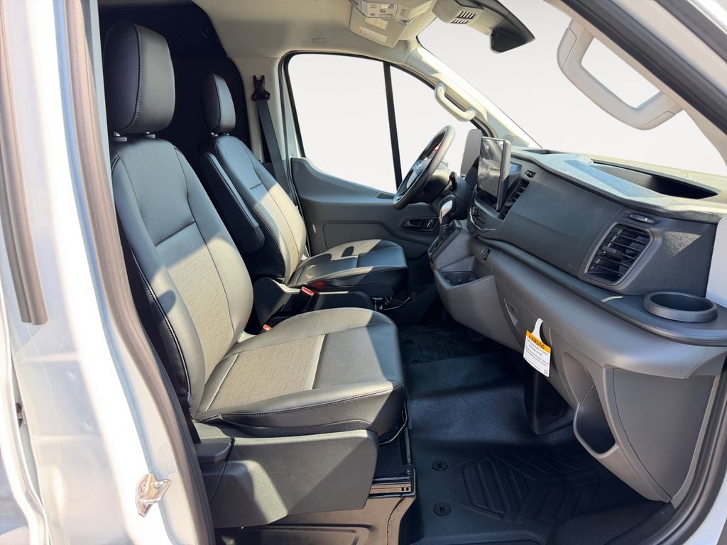 2027 Ford Transit-250 Base