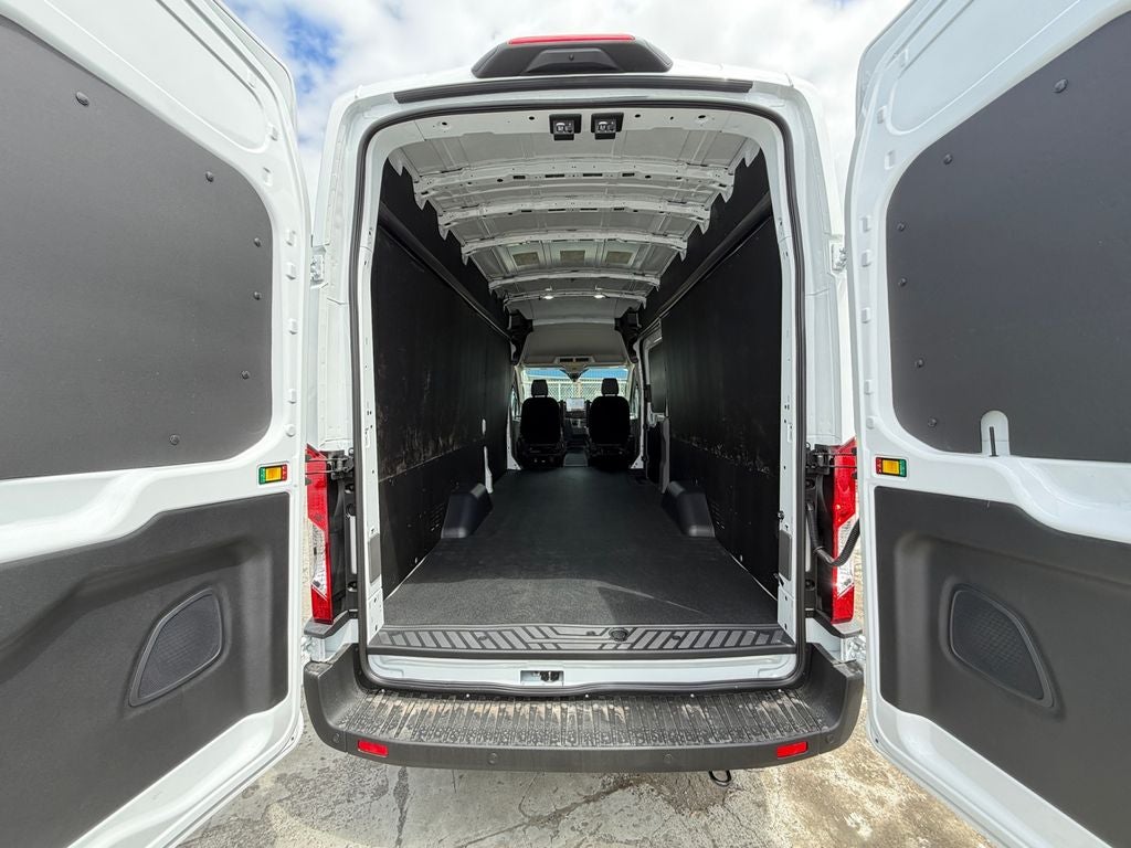 2026 Ford E-Transit-350 Base