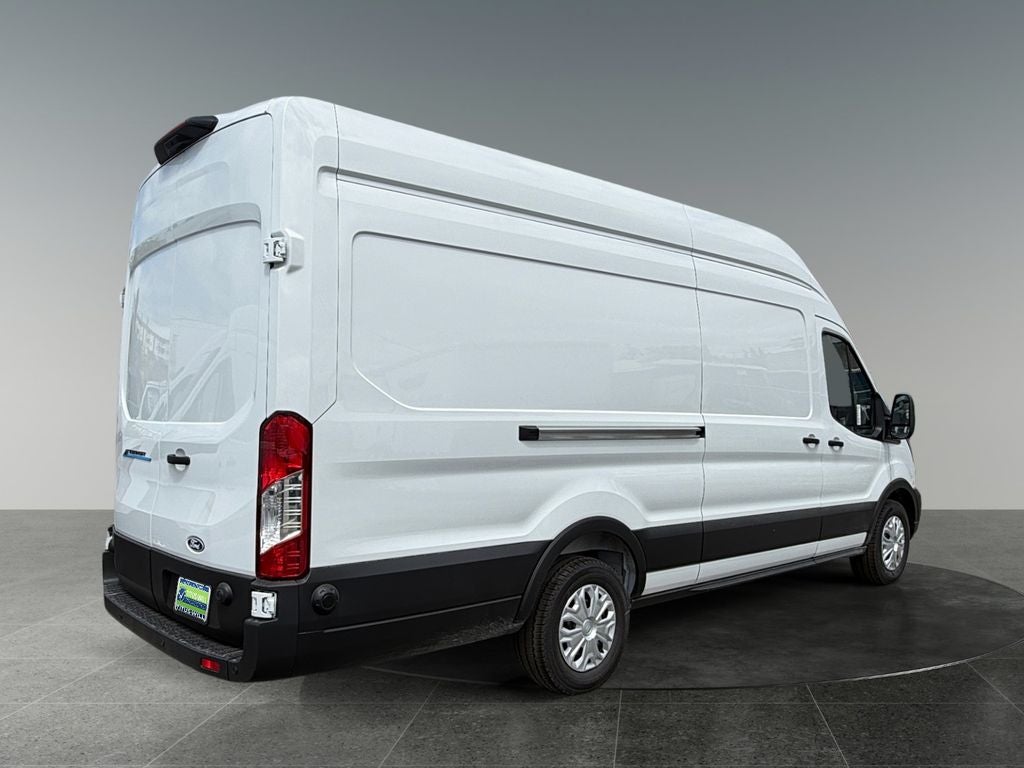 2026 Ford E-Transit-350 Base