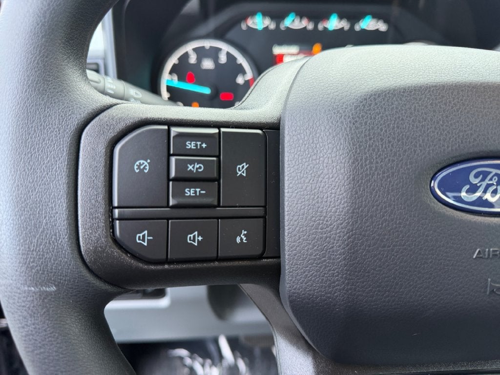 2027 Ford F-450SD XLT DRW