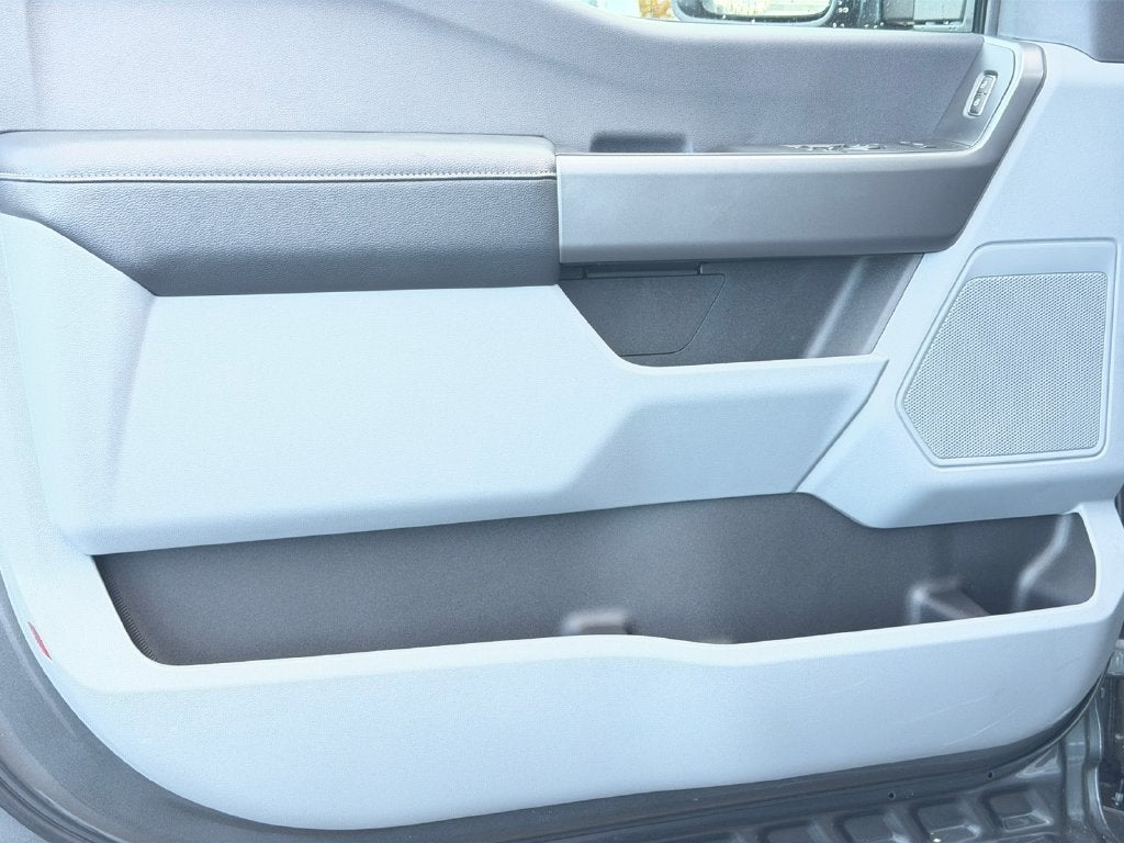 2027 Ford F-450SD XLT DRW