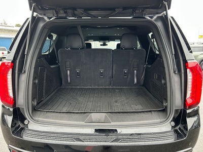 2022 GMC Yukon XL SLE