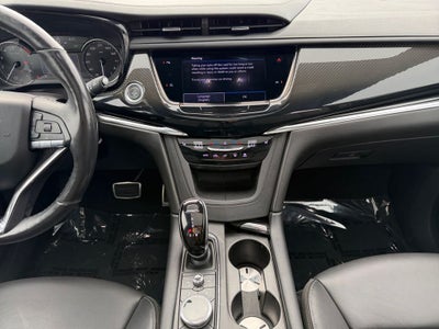 2020 Cadillac XT6 Sport