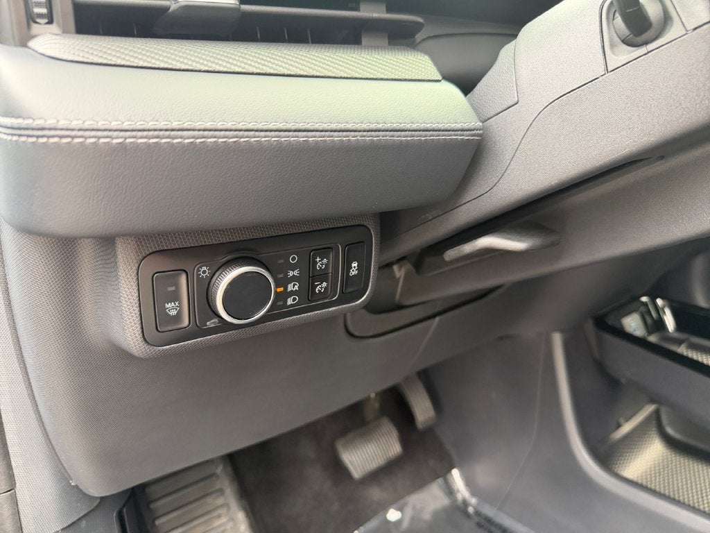 2024 Ford Mustang Mach-E Select