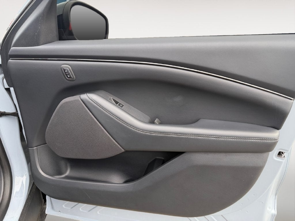 2024 Ford Mustang Mach-E Select