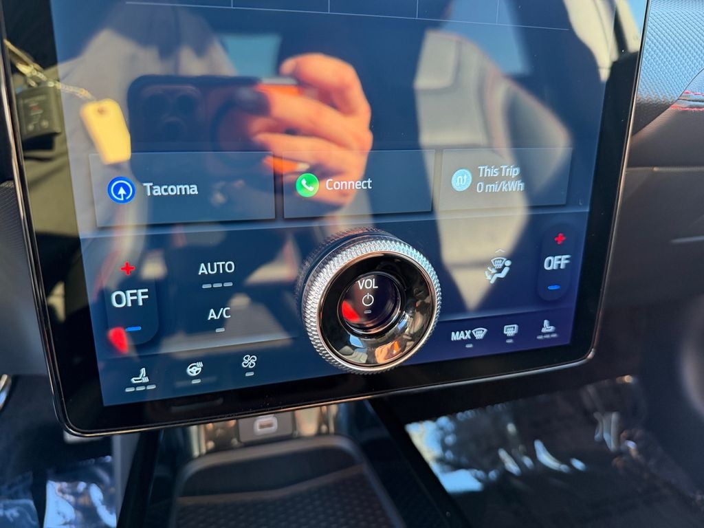 2025 Ford Mustang Mach-E Premium EV GOLD CERTIFIED