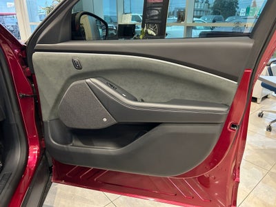 2025 Ford Mustang Mach-E GT