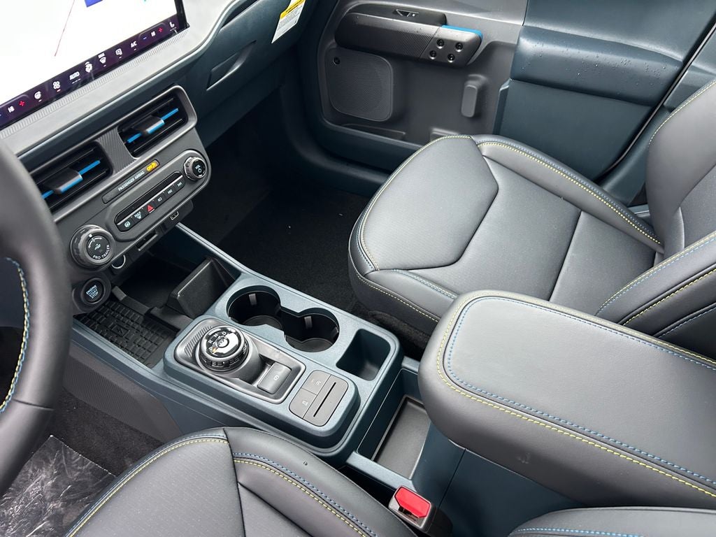 2025 Ford Maverick Lobo High