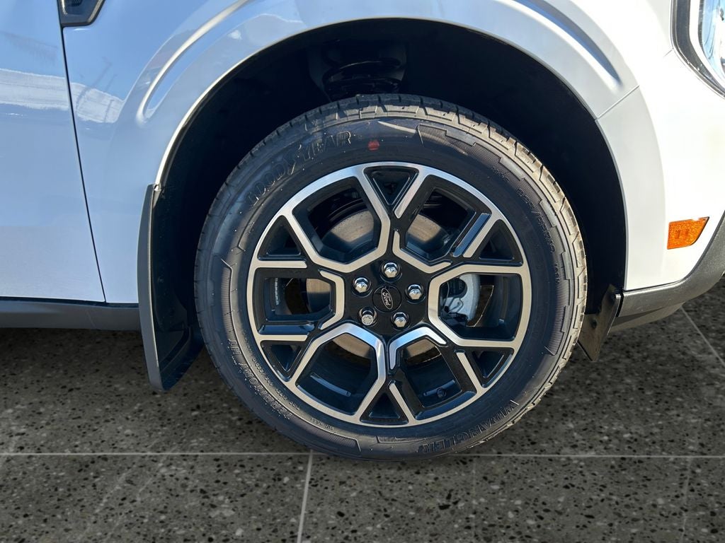 2026 Ford Maverick Lariat