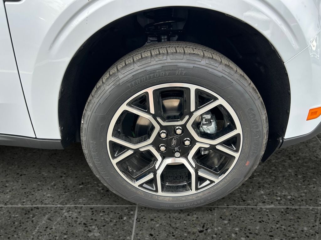 2025 Ford Maverick Lariat