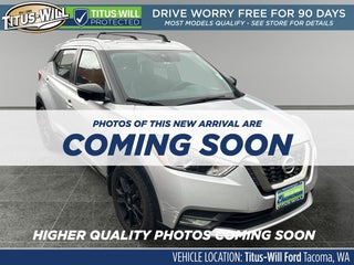 2020 Nissan Kicks SR