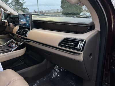 2023 Lincoln Navigator Reserve