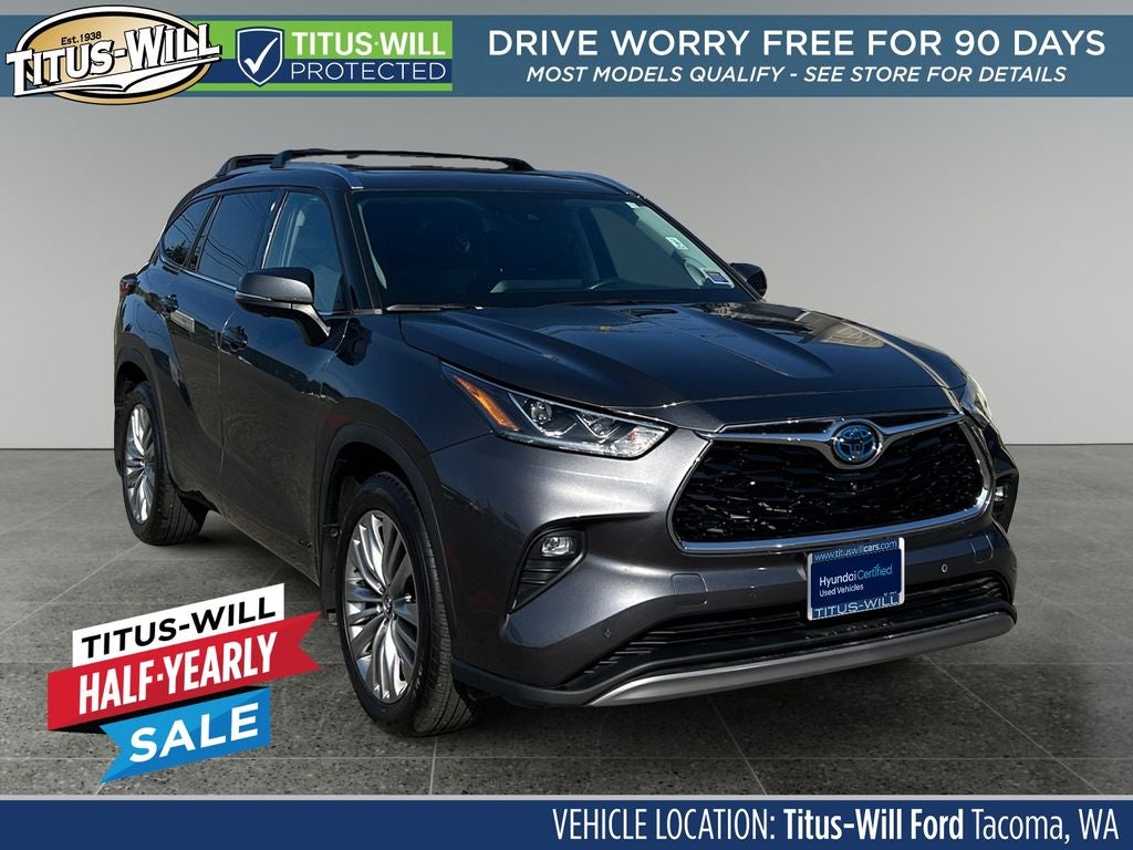 2023 Toyota Highlander Hybrid Platinum