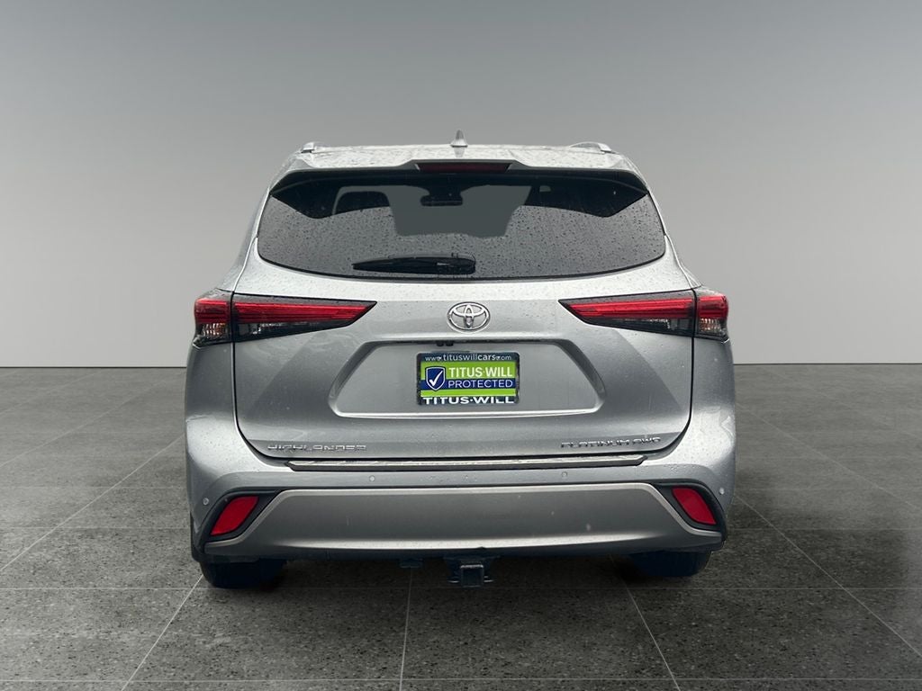 2022 Toyota Highlander Platinum