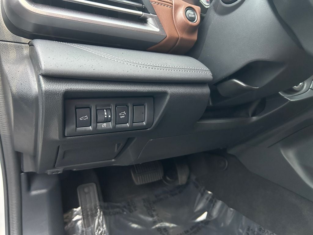 2025 Subaru Outback Touring XT