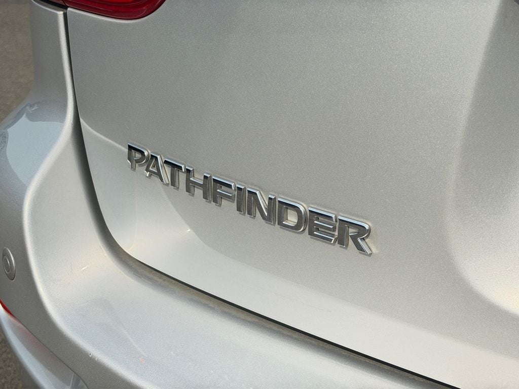 2019 Nissan Pathfinder SL