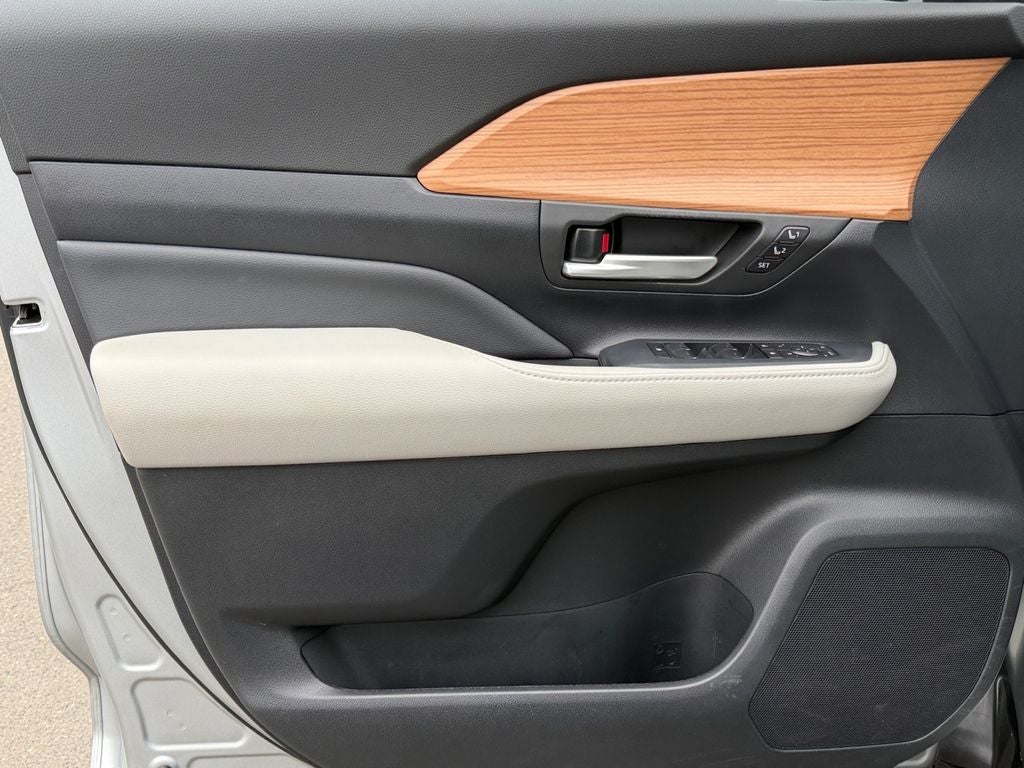 2024 Toyota Grand Highlander Hybrid Limited
