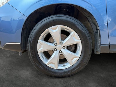 2016 Subaru Forester 2.5i
