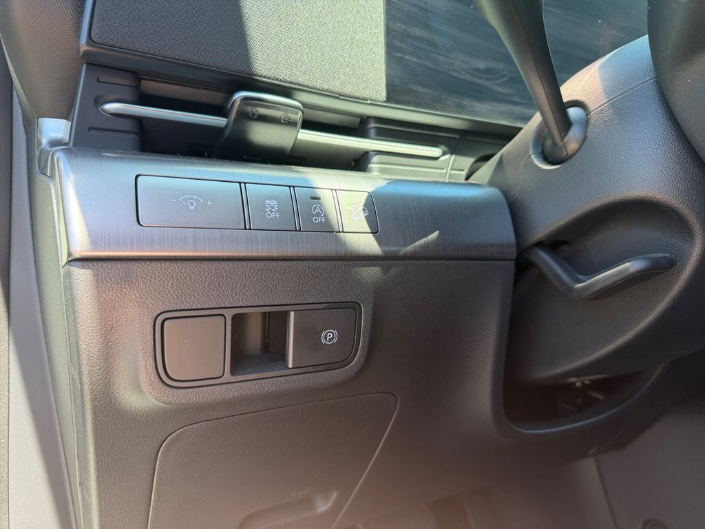 2025 Hyundai Kona SE