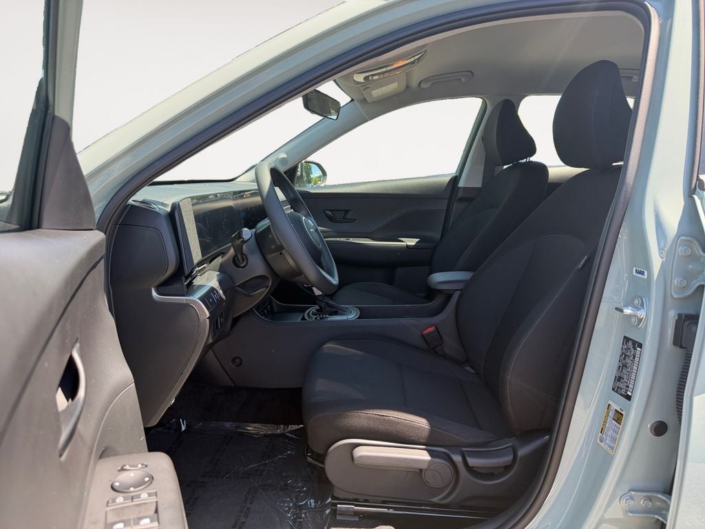 2025 Hyundai Kona SE