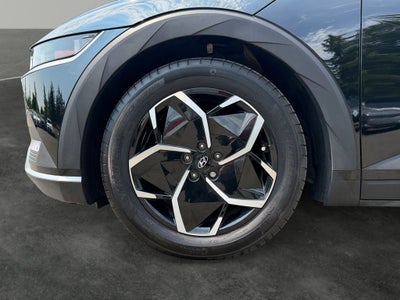 2024 Hyundai IONIQ 5 SEL RWD