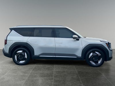 2024 Kia EV9 Wind