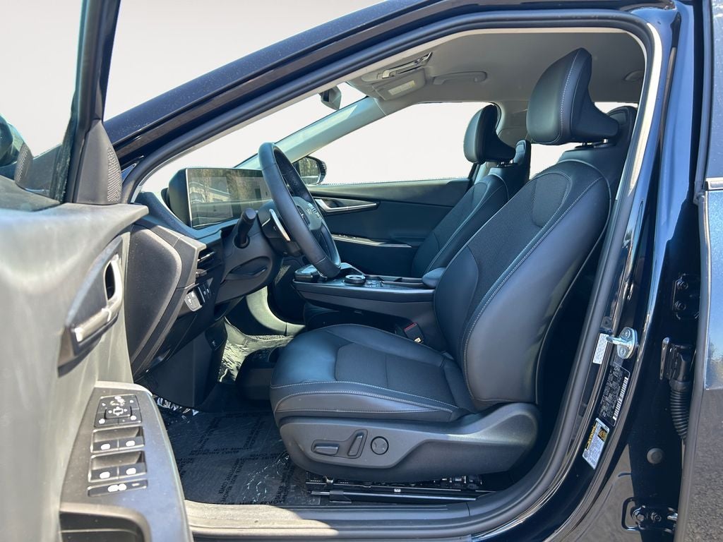 2024 Kia EV6 Light