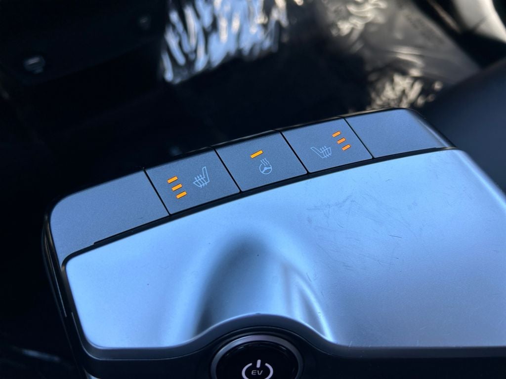 2024 Kia EV6 Light