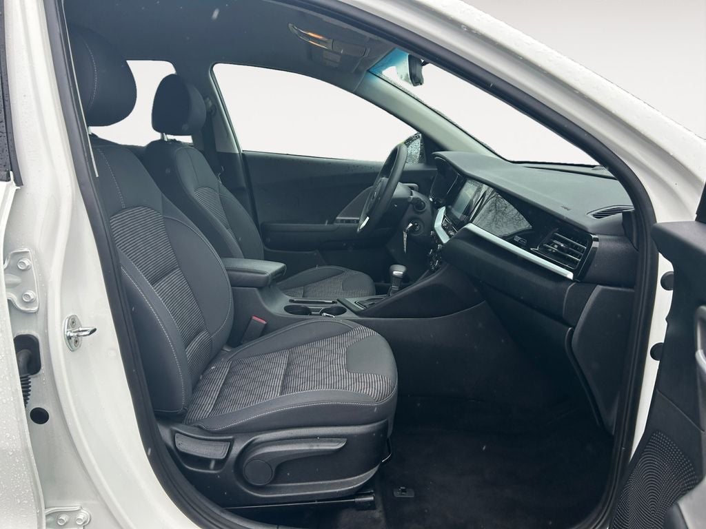 2021 Kia Niro LX