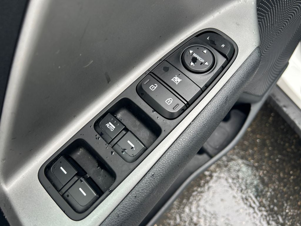 2021 Kia Niro LX