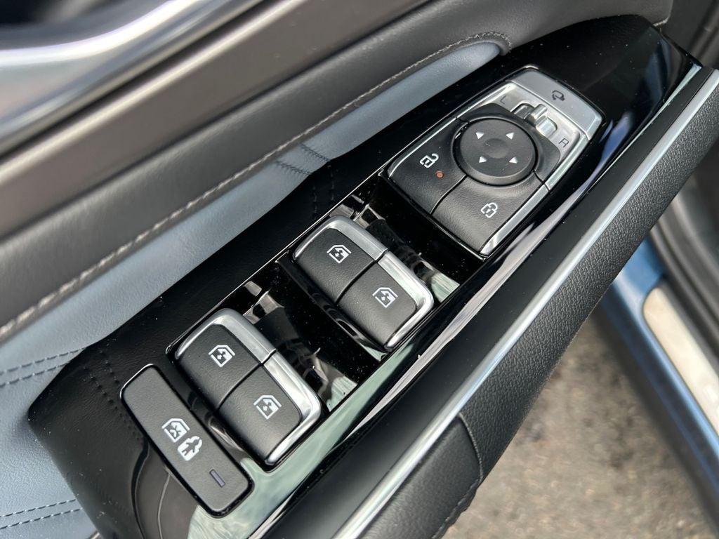 2025 Kia Sorento Plug-In Hybrid SX Prestige