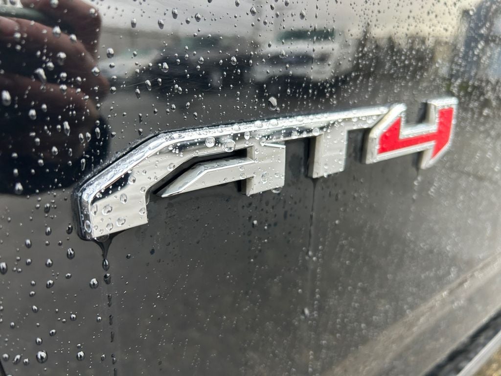 2022 GMC Yukon AT4