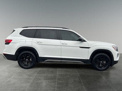 2024 Volkswagen Atlas 2.0T Peak Edition SE w/Technology
