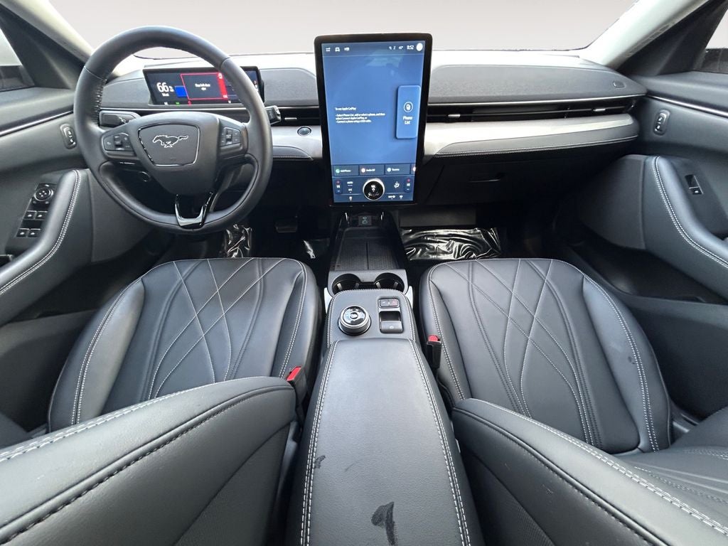 2022 Ford Mustang Mach-E Select