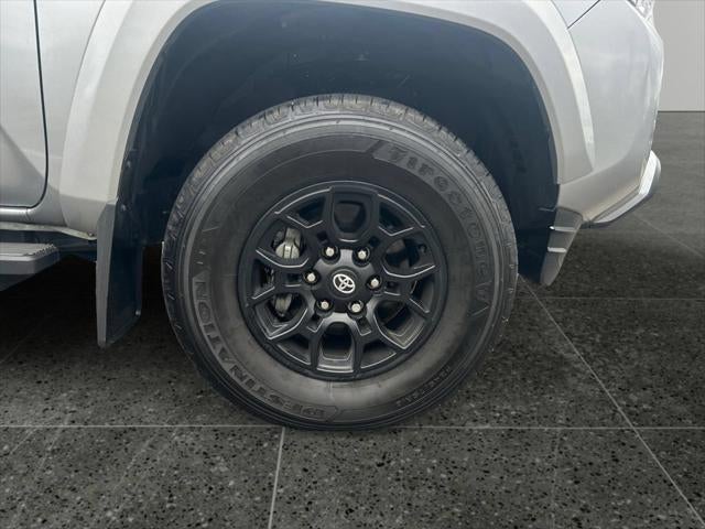 2022 Toyota Tacoma SR5 V6