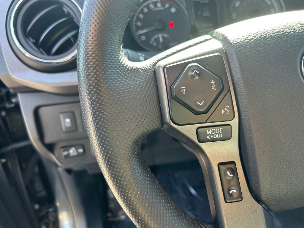 2023 Toyota TACOMA TRD SPORT TRD Sport 1 Owner V6