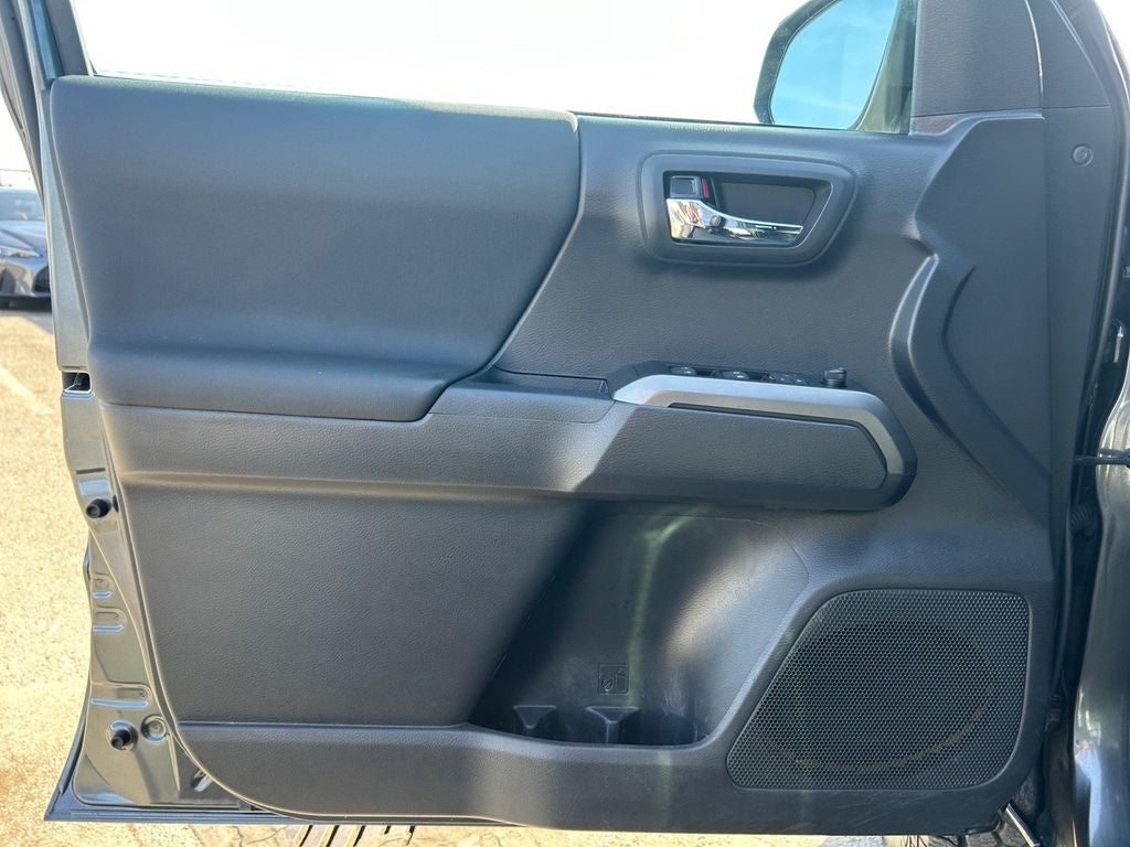 2023 Toyota TACOMA TRD SPORT TRD Sport 1 Owner V6