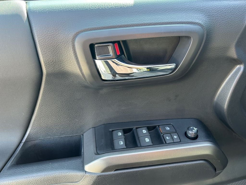 2023 Toyota TACOMA TRD SPORT TRD Sport 1 Owner V6