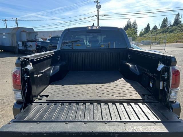 2023 Toyota TACOMA TRD SPORT TRD Sport 1 Owner V6