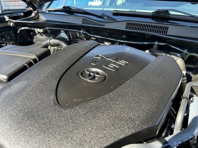2023 Toyota TACOMA TRD SPORT TRD Sport 1 Owner V6