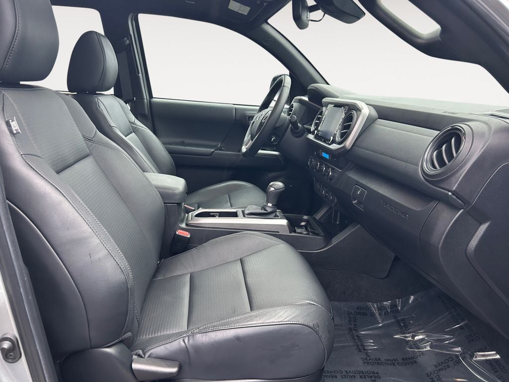 2023 Toyota Tacoma Limited V6