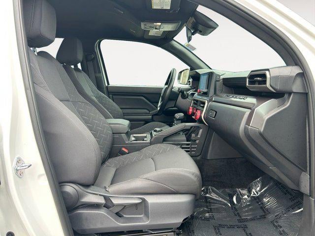 2025 Toyota TACOMA SR5 SR5