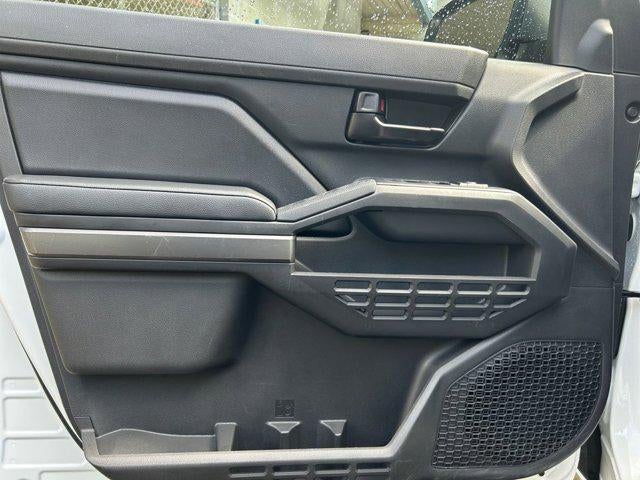 2024 Toyota TACOMA SR5 SR5