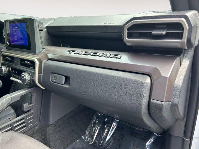 2024 Toyota TACOMA SR5 SR5