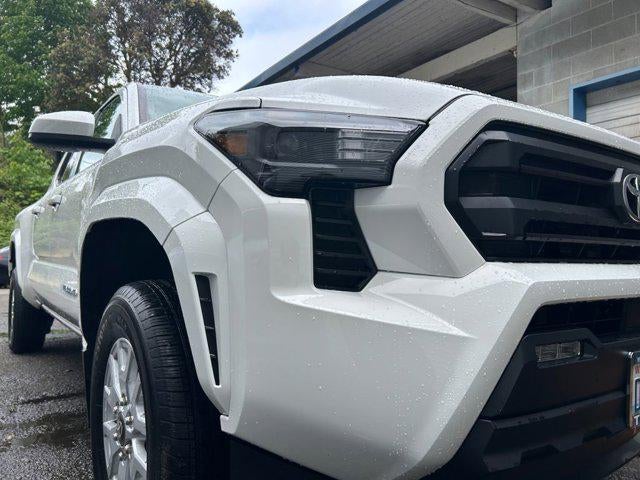 2024 Toyota TACOMA SR5 SR5