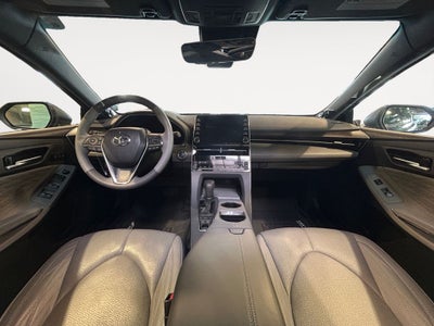 2019 Toyota AVALON HYBRID Limited
