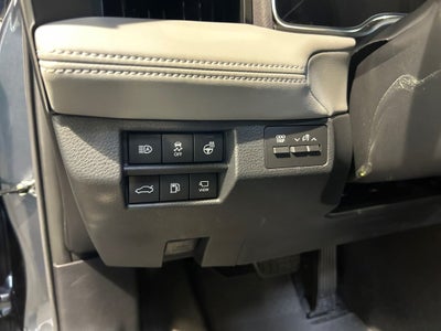 2019 Toyota AVALON HYBRID Limited